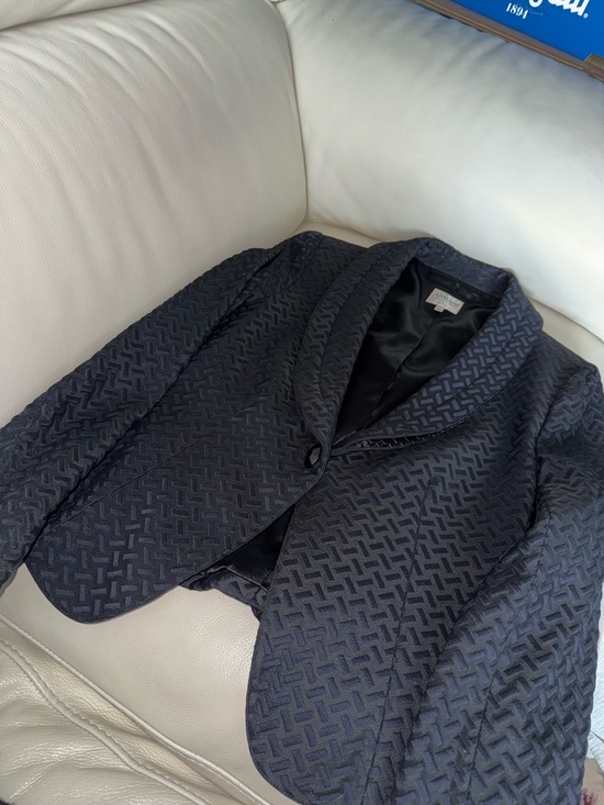 Armani Collezioni Jackets & Blazers - Armani Collezioni Black Textured Shawl Collar Blazer